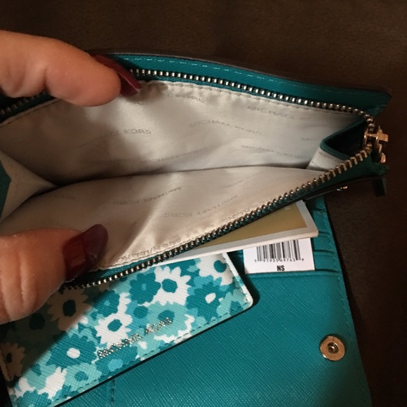 Michael Kors wallet money pieces - Picture 2 of 3